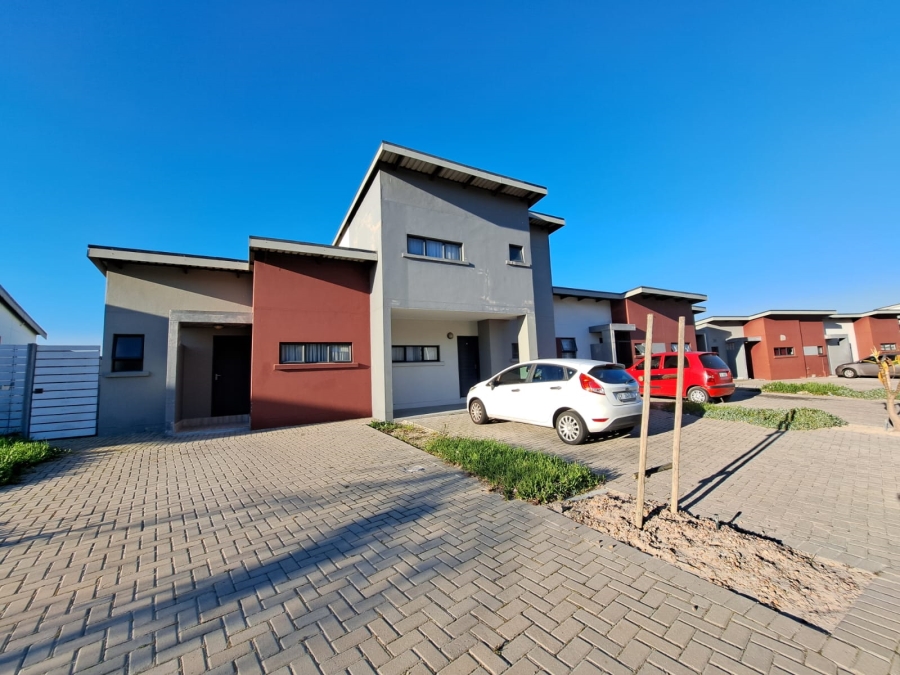 2 Bedroom Property for Sale in The Connifers Western Cape